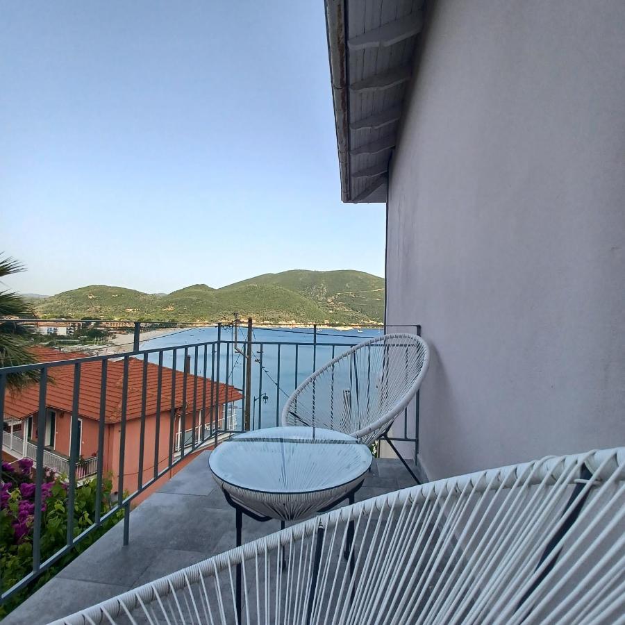 Ponti Bay Apartments Vasilikí Exteriör bild