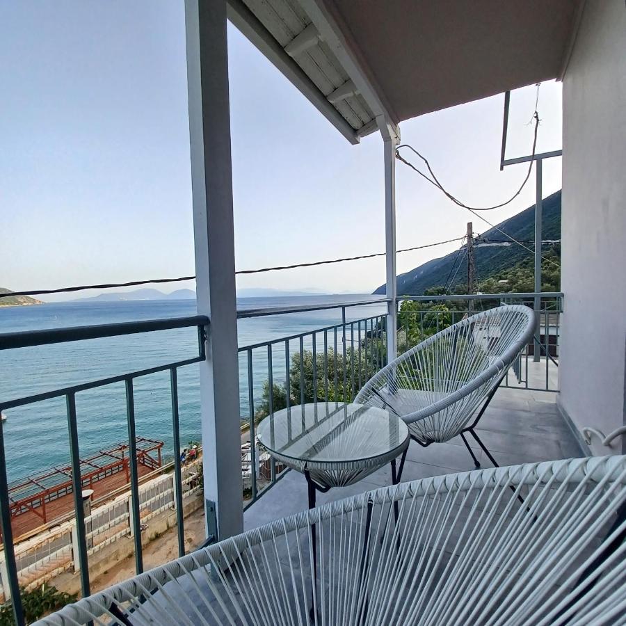 Ponti Bay Apartments Vasilikí Exteriör bild